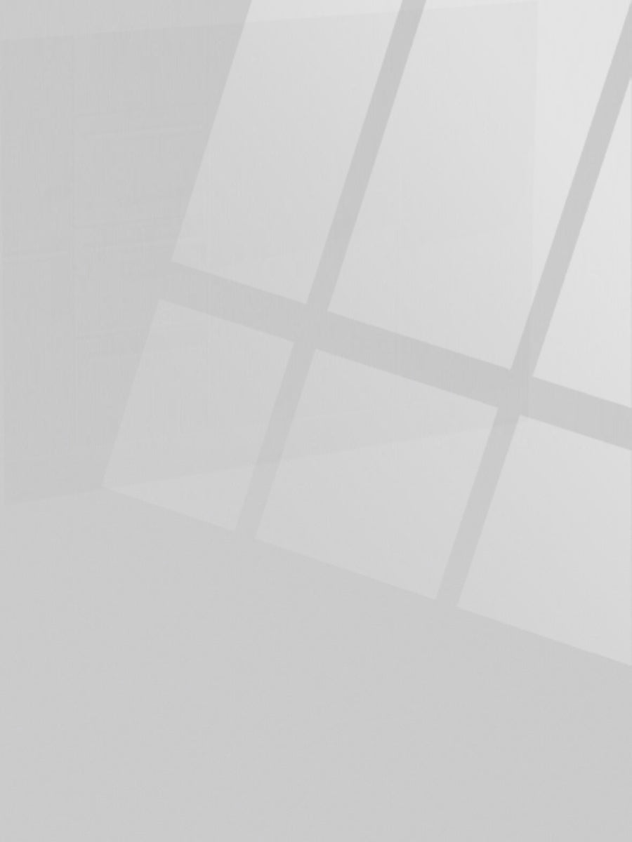 AL107 – Gris Nube Hochglanz